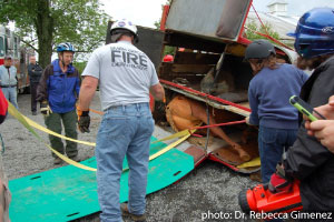 Rescuing a horse from an overturned trailer