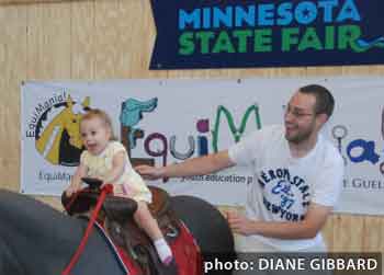 Infant_Girl_Dad_Shorty_Minnesota_Fair
